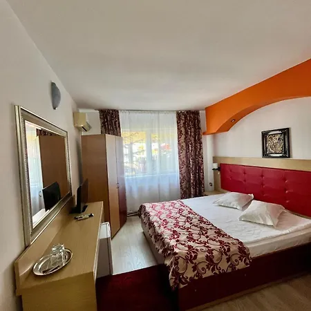 Casa Coral 3*